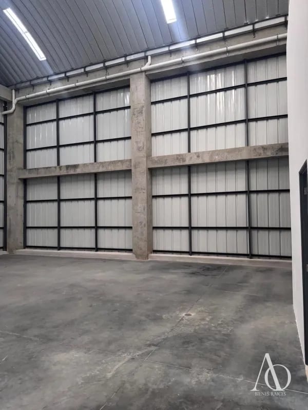 Ofibodega en Alquiler en K13 Santa Rosalía, Km. 13 CES / EN DIRECTO — Bodega / Ofibodega en Alquiler en Carretera a El Salvador, Guatemala, Ciudad — foto 1 de 11