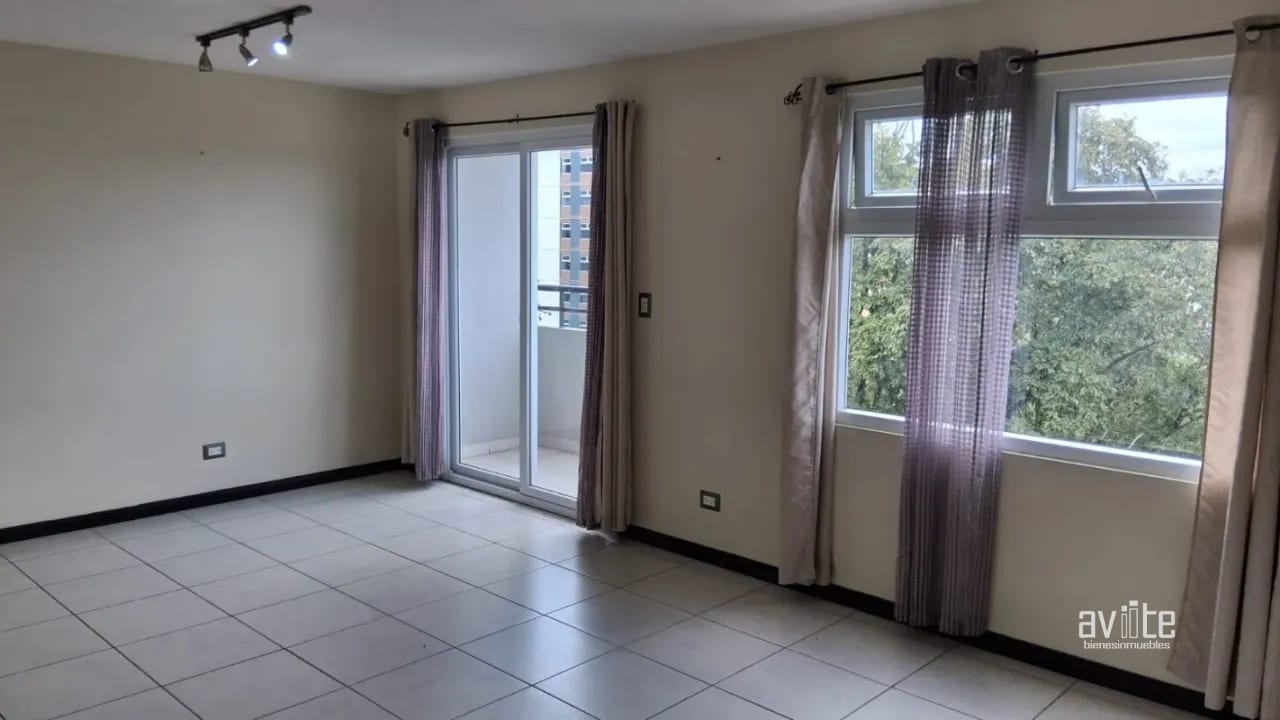 Condado Naranjo: apartamento con linea blanca y 3 habitaciones en alquiler Q6,000 negociables — Apartamento en Alquiler en Condado Naranjo, Zona 4 Mixco, Guatemala, Ciudad — foto 6 de 8