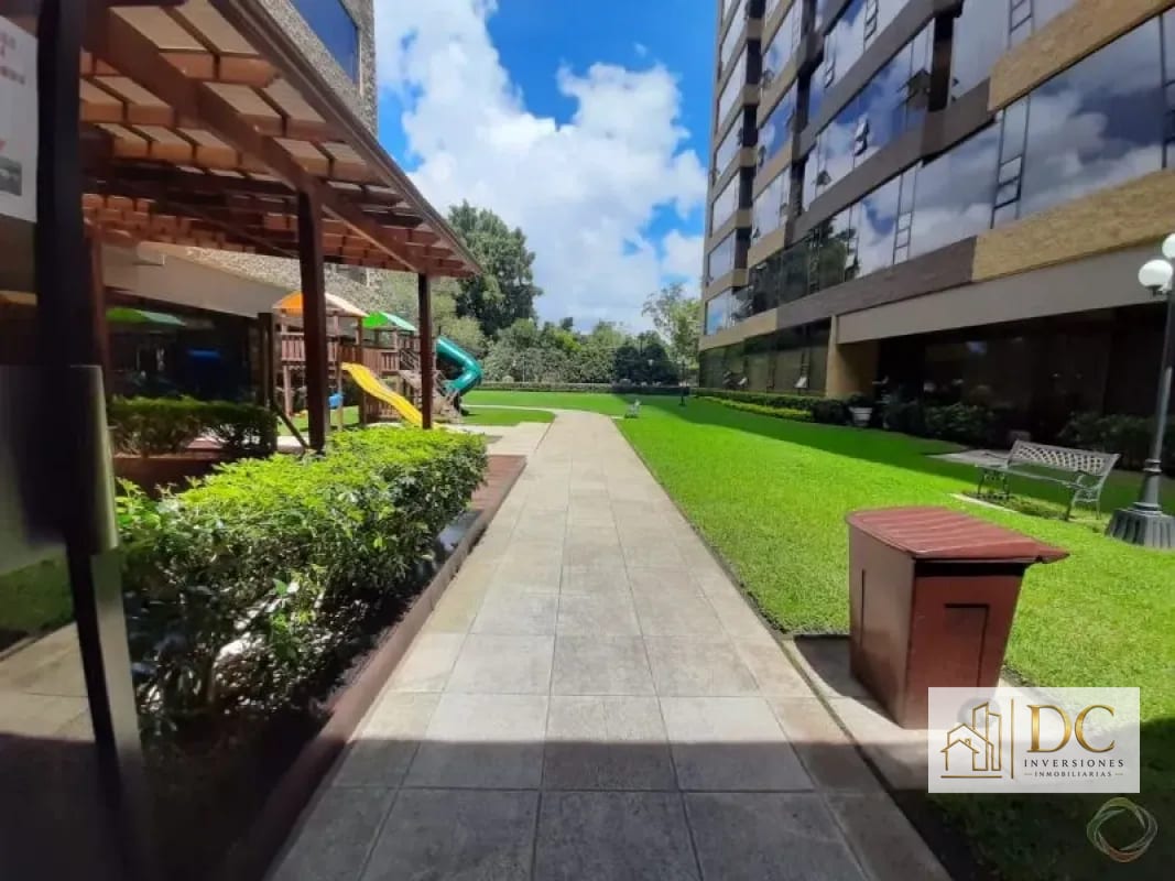 APARTAMENTO EN RENTA – MILENIA | ZONA 10 — Apartamento en Alquiler en Milenia, Zona 10, Guatemala, Ciudad — foto 2 de 12