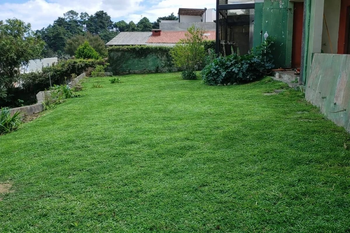 Casa en Venta -  Lomas de San Rafael km16  CAES — Casa en Venta en Lomas de San Rafael, Carretera a El Salvador, Guatemala, Ciudad — foto 4 de 12