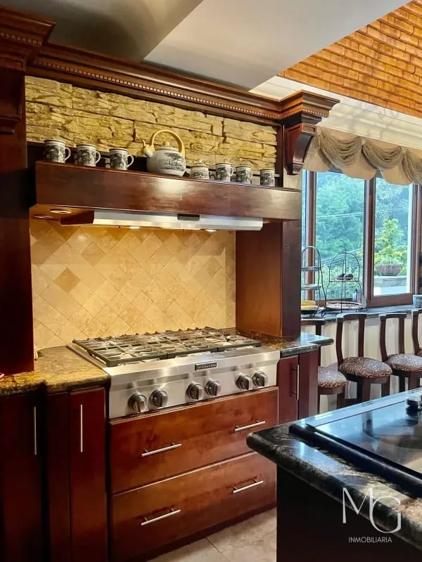 VENDO ESPECTACULAR CASA, CONDOMINIO LA ESPAÑOLA, KM 14.5, CAES — Casa en Venta en La Española, Carretera a El Salvador, Guatemala, Ciudad — foto 12 de 13