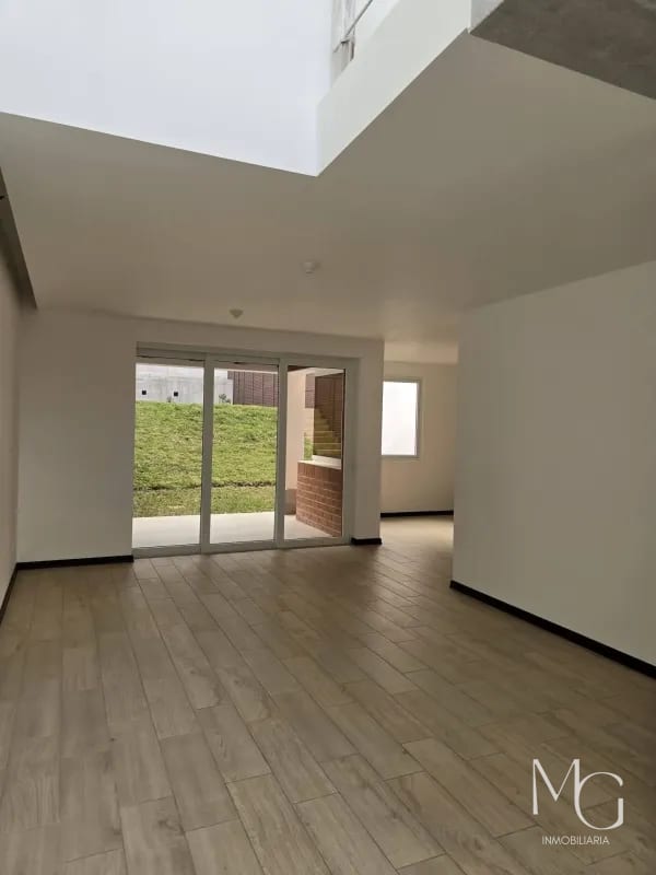 EN VENTA HERMOSA CASA PARA ESTRENAR, TRIVENTO DE SAN VICENTE, CAES — Casa en Venta en Trivento, Carretera a El Salvador, Guatemala, Ciudad — foto 13 de 13
