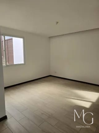 EN VENTA HERMOSA CASA PARA ESTRENAR, TRIVENTO DE SAN VICENTE, CAES — Casa en Venta en Trivento, Carretera a El Salvador, Guatemala, Ciudad — miniatura 10 de 13