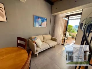 Apartamento Amueblado tipo Loft Un Dormitorio Zona 10 — Apartamento en Alquiler en Fabra, Zona 10, Guatemala, Ciudad — miniatura 7 de 7