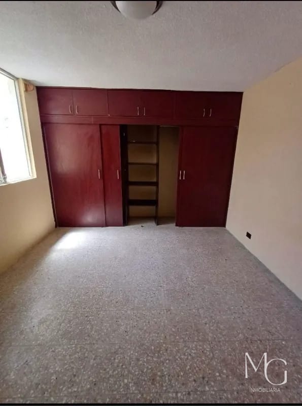 Casa en renta en zona 16 — Casa en Venta en Zona 16, Guatemala, Ciudad — foto 5 de 9