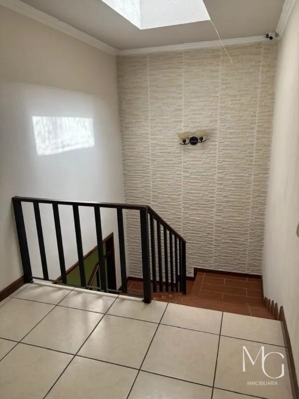 🔰CASA EN VENTA EN SAN JOSÉ PINULA DENTRO DE CONDOMINIO MONTESANO (Ideal inversionista) — Casa en Venta en Carretera a El Salvador, Guatemala, Ciudad — foto 3 de 9