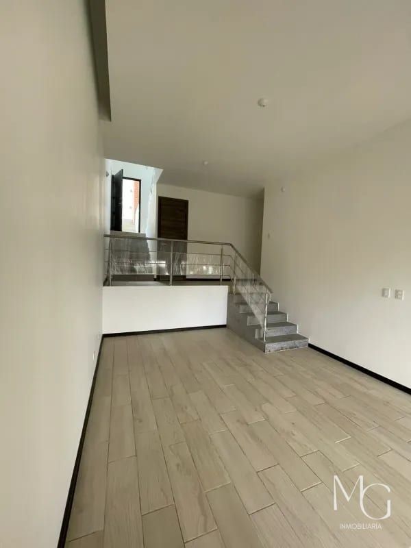 CASA EN VENTA PARA ESTRENAR, TRIVENTO DE SAN VICENTE, FRAIJANES — Casa en Venta en Carretera a El Salvador, Guatemala, Ciudad — foto 1 de 9