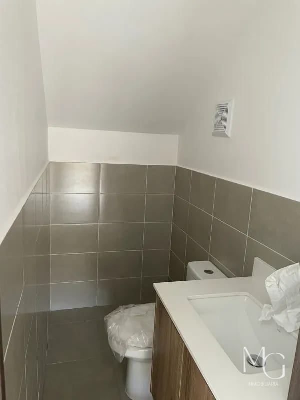 CASA EN VENTA PARA ESTRENAR, TRIVENTO DE SAN VICENTE, FRAIJANES — Casa en Venta en Carretera a El Salvador, Guatemala, Ciudad — foto 2 de 9