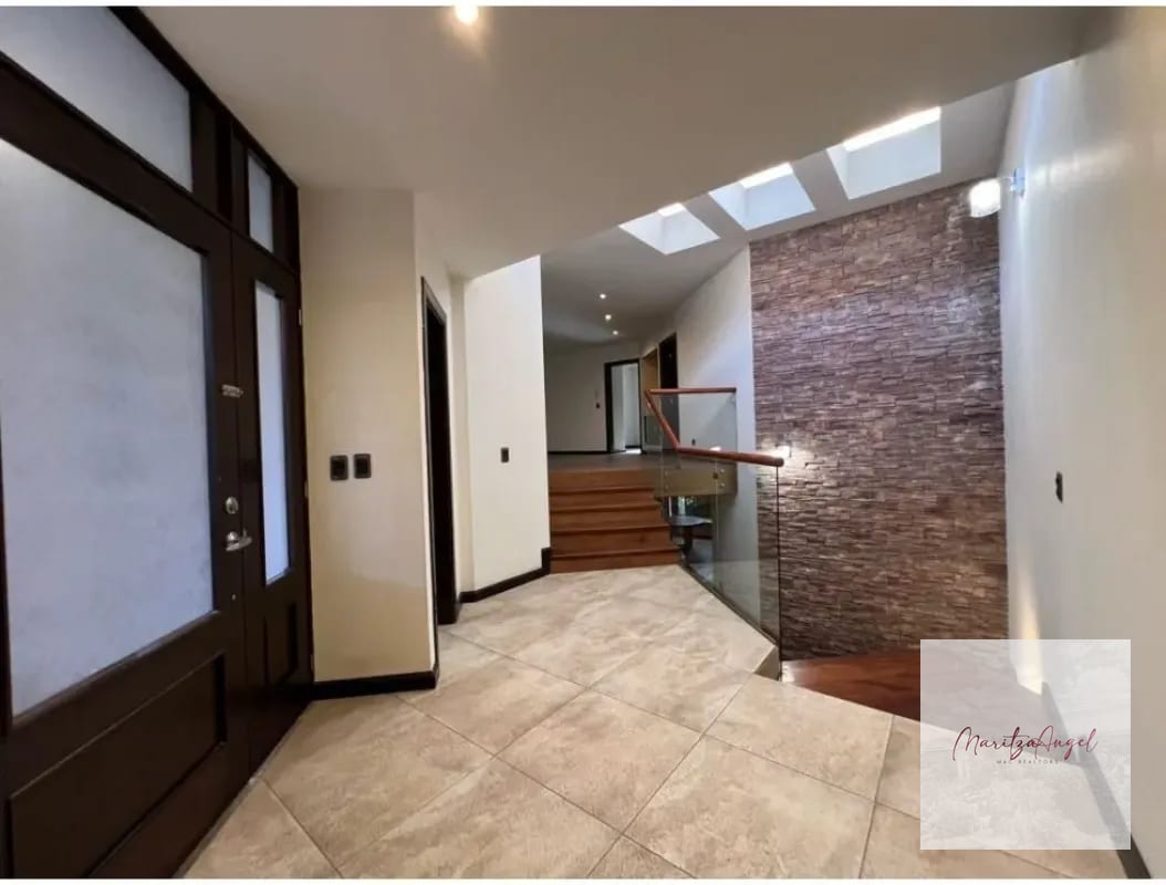 Casa en Venta Zona 10. el Prado — Casa en Venta en El Prado, Zona 10, Guatemala, Ciudad — foto 3 de 12