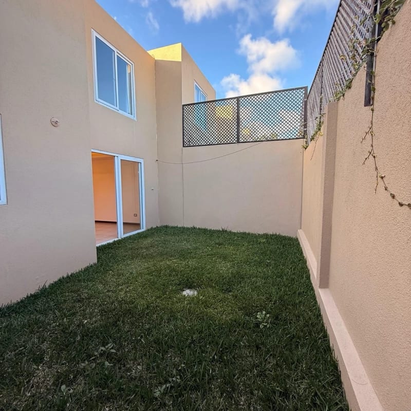 🌟 Casa en venta en uno de los condominios más completos y exclusivos del Km. 21.5 Carretera a El Salvador. — Casa en Venta en Cumbres de La Arboleda, all, Guatemala, Ciudad — foto 13 de 16