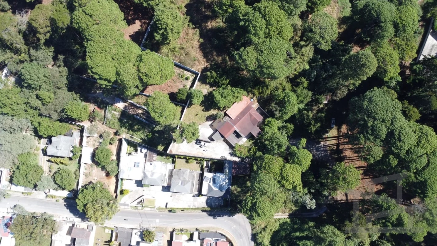 🏞️ Terreno en venta – Kanajuyú, Zona 16 — Terreno en Venta en Kanajuyú, Zona 16, Guatemala, Ciudad — foto 1 de 9