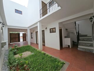 Se renta casa, Paseo San Lorenzo, Antigua GT, 5 hab, $1200 — Casa en Alquiler en Antigua, Sacatepéquez — miniatura 11 de 12