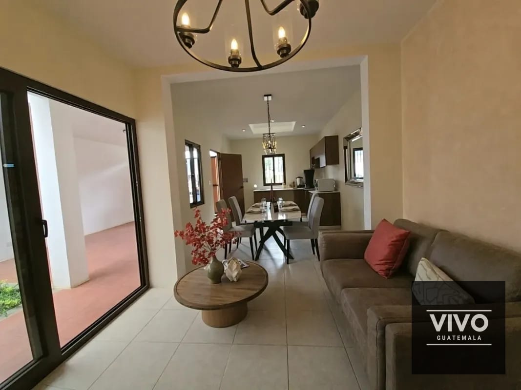 Se renta casa, Paseo San Lorenzo, Antigua GT, 5 hab, $1200 — Casa en Alquiler en Antigua, Sacatepéquez — foto 10 de 12