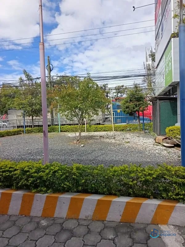 Terreno en Renta, Zona 12-Plaza Vía Nova — Terreno en Alquiler en Zona 12, Guatemala, Ciudad — foto 3 de 4