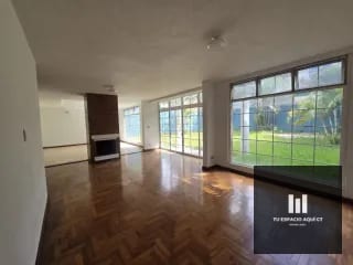 Oportunidad en Vista Hermosa 3, Hermosa Casa con amplio Jardín — Casa en Alquiler en Vista Hermosa III, Zona 15, Guatemala, Ciudad — miniatura 8 de 12