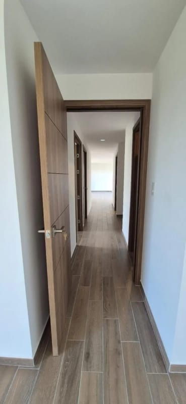 Apto en renta en PARQUE 14 zona 14 — Apartamento en Alquiler en Parque 14, Zona 14, Guatemala, Ciudad — foto 10 de 11