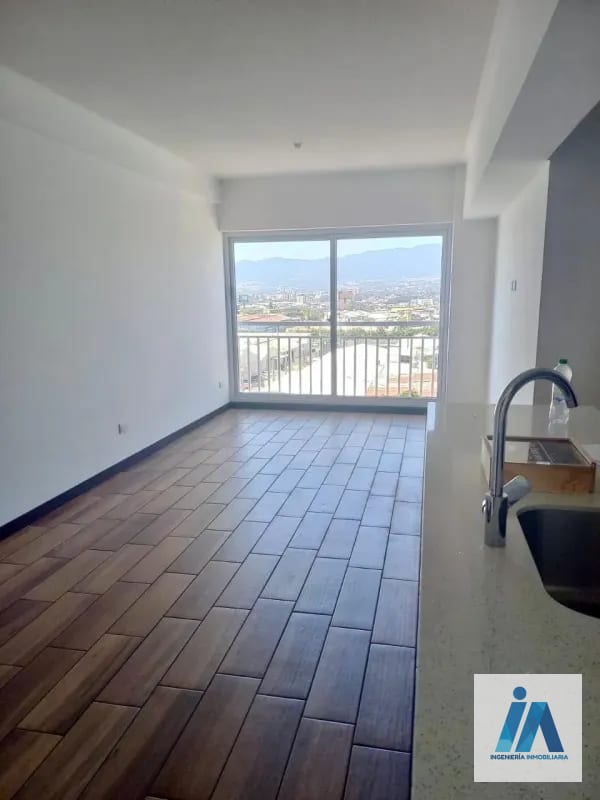 APARTAMENTO EN APARTAMENTO EN VENTA / ALQUILER - 📍Torre Pamplona 14 calle , zona 13 | Nivel alto — Apartamento en Venta en Zona 13, Guatemala, Ciudad — foto 10 de 13