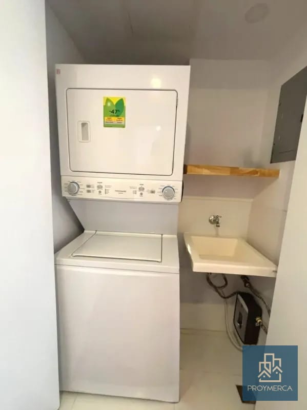Apartamento con excelente ubicación en venta, Edifico Céntrico, Zona 5 — Apartamento en Venta en Céntrico, Zona 5, Guatemala, Ciudad — foto 3 de 11