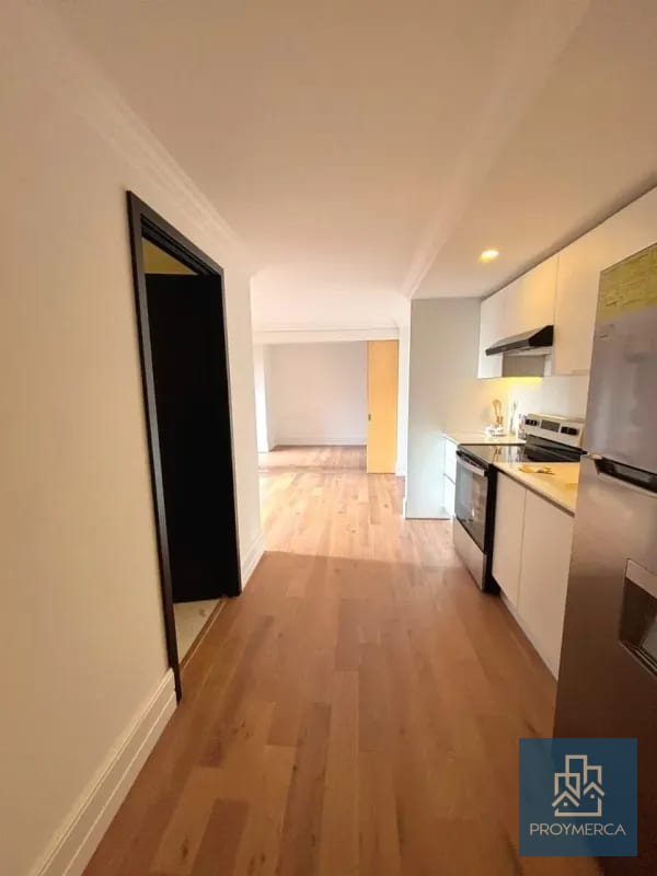 Apartamento con excelente ubicación en venta, Edifico Céntrico, Zona 5 — Apartamento en Venta en Céntrico, Zona 5, Guatemala, Ciudad — foto 2 de 11