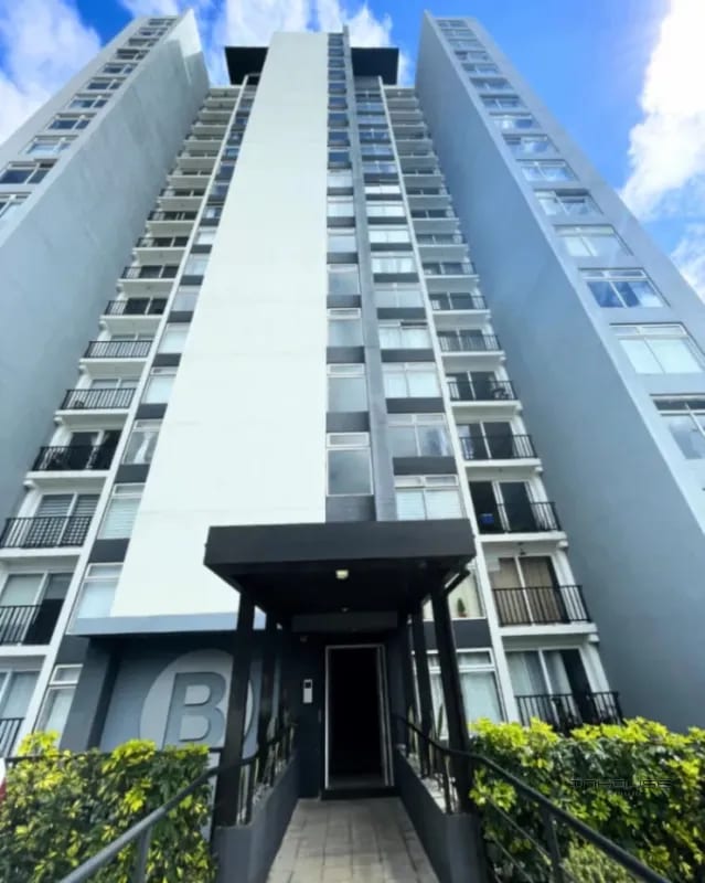APARTAMENTO EN VENTA MIXCO LO DE COY EN PRIMER NIVEL CON JARDÍN. — Apartamento en Venta en Sakai, Zona 1 Mixco, Guatemala, Ciudad — foto 1 de 11