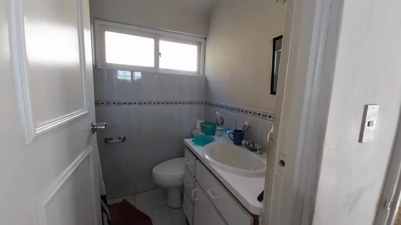 Venta de casa en zona 13 Elgin 2 dentro de condominio. — Casa en Venta en Elgin, Zona 13, Guatemala, Ciudad — foto 2 de 14