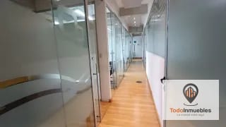 Oficina Amueblada en Renta en z10 — Oficina en Alquiler en Zona 10, Guatemala, Ciudad — miniatura 1 de 12
