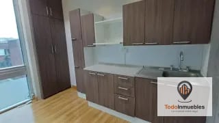 Oficina Amueblada en Renta en z10 — Oficina en Alquiler en Zona 10, Guatemala, Ciudad — miniatura 10 de 12