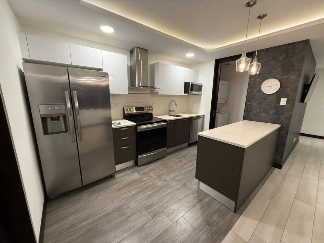 APARTAMENTO EN VENTA ZONA 15 — Apartamento en Venta en Zona 15, Guatemala, Ciudad — foto 1 de 7