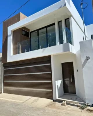 CASA EN VENTA EN ZONA 16 EN PLANOS — Casa en Venta en Hacienda Real, Zona 16, Guatemala, Ciudad — miniatura 1 de 14