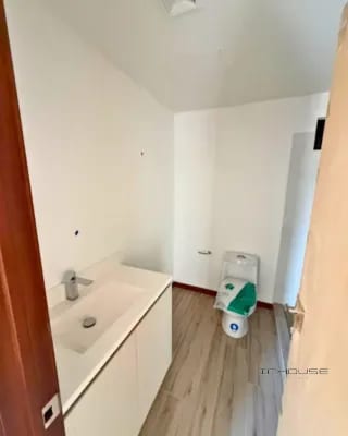 APARTAMENTO EN VENTA ZONA 10, NEO — Apartamento en Venta en Neo Apartamentos, Zona 10, Guatemala, Ciudad — miniatura 5 de 10
