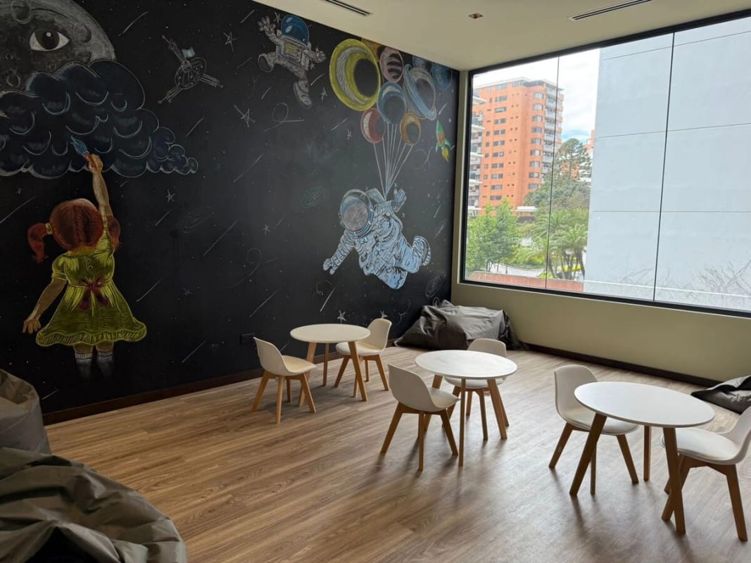 Apartamento en renta y venta en zona 10 — Apartamento en Venta en Santa Sofía 7AV, Zona 10, Guatemala, Ciudad — foto 8 de 14
