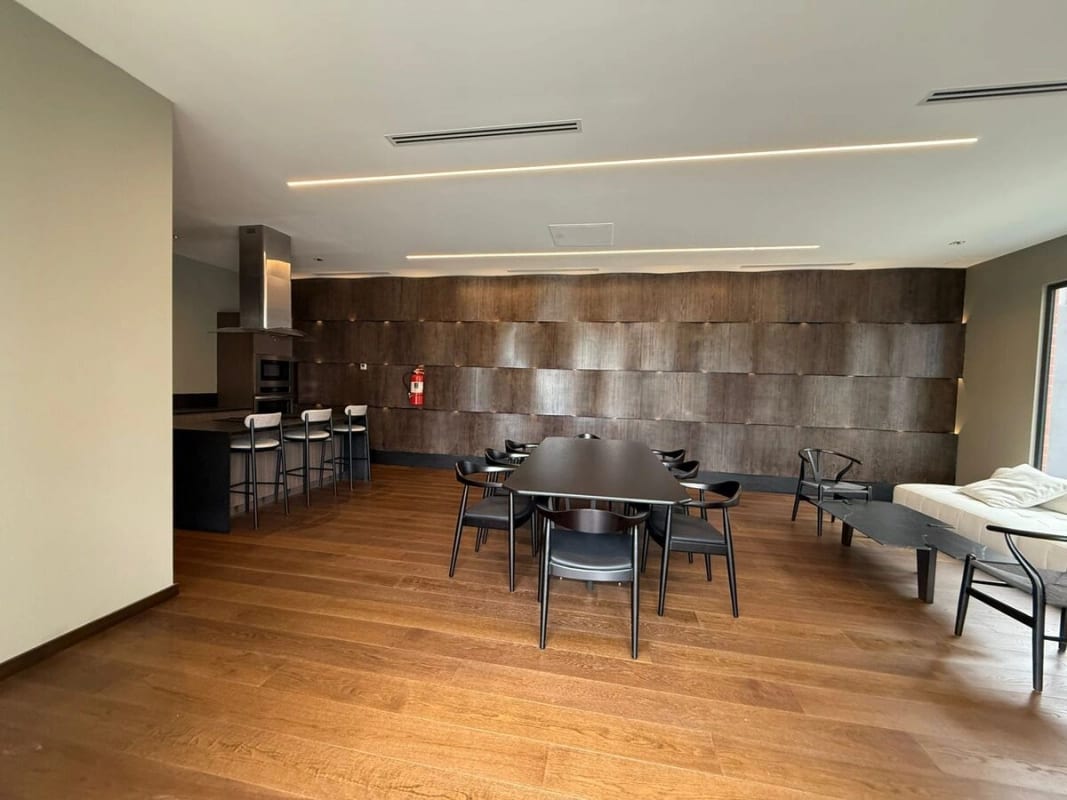 Apartamento en renta y venta en zona 10 — Apartamento en Alquiler en Santa Sofía 7AV, Zona 10, Guatemala, Ciudad — foto 3 de 14