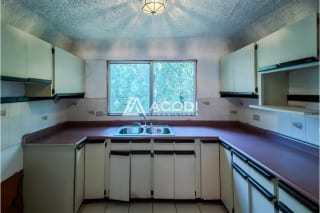 Casa en Labor de Castilla, zona 9 de Mixco — Casa en Venta en Zona 9 Mixco, Guatemala, Ciudad — miniatura 3 de 5