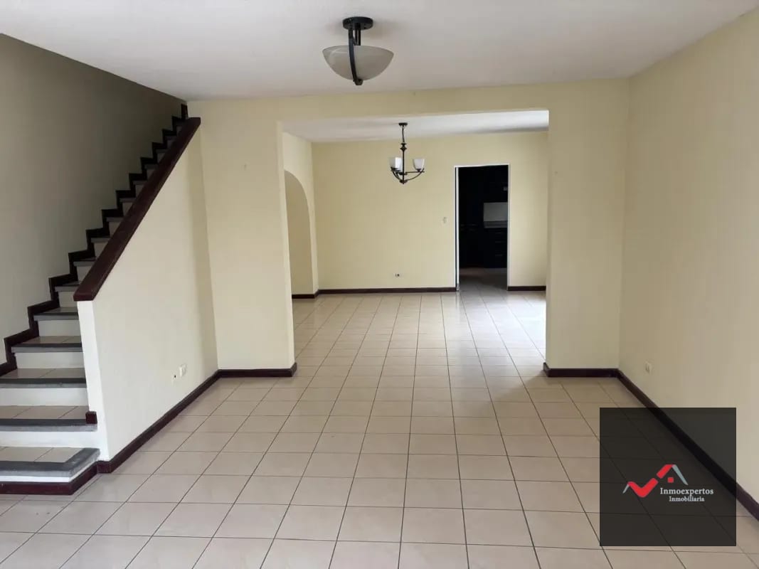 CASA EN VENTA CARRETERA A EL SALVADOR KM. 19.8 SAN AGUSTIN LAS MANZANILLAS, — Casa en Alquiler en Las Manzanillas, Carretera a El Salvador, Guatemala, Ciudad — foto 2 de 15