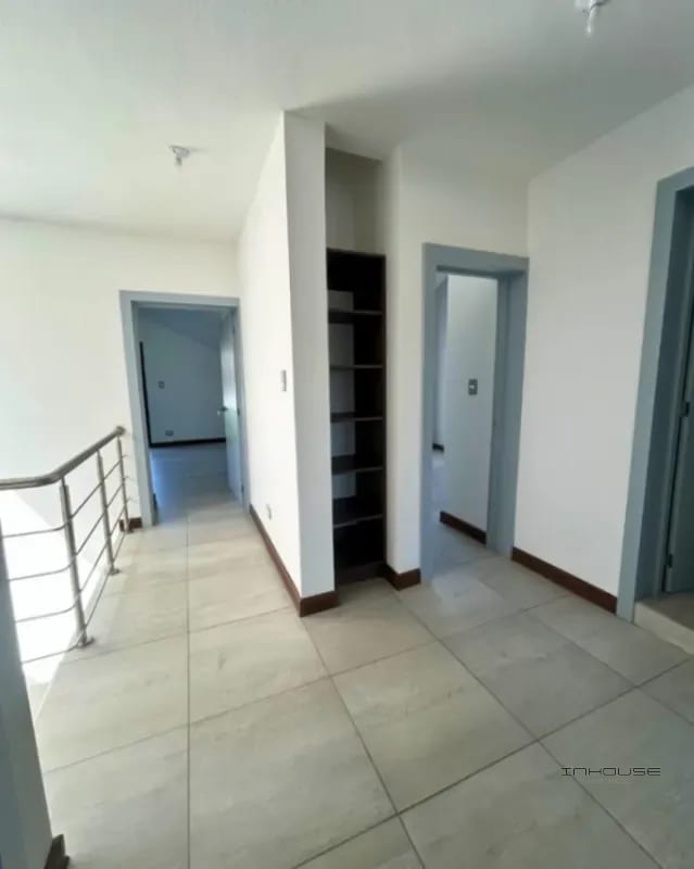 CASA EN VENTA EN SAN JOSE PINULA KM 19.2 CON APARTAMENTO INDEPENDIENTE — Casa en Venta en San José Pinula, Guatemala, Ciudad — foto 6 de 12