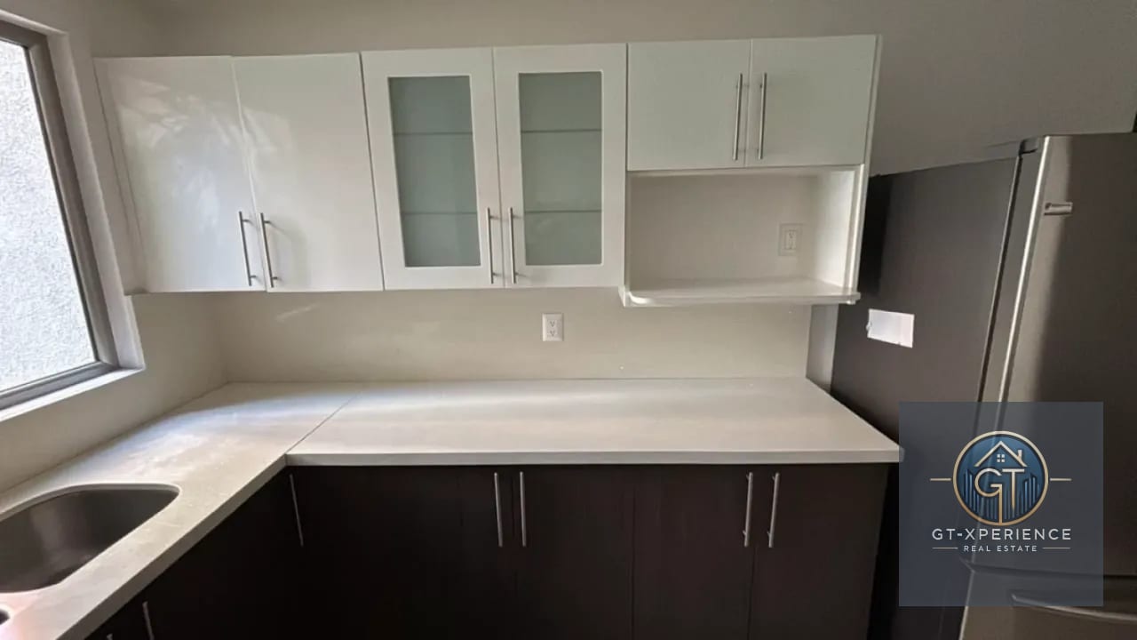 Lindo apartamento en edificio Attica, Zona 14 — Apartamento en Alquiler en Attica, Zona 14, Guatemala, Ciudad — foto 10 de 14