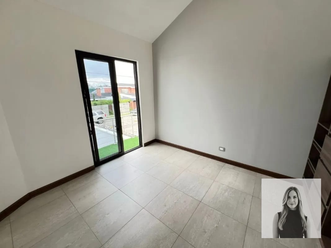 VENTA CASA CON APTO/ CARR. SJP/ LOS MANANTIALES — Casa en Venta en Carretera a El Salvador, Guatemala, Ciudad — foto 6 de 13