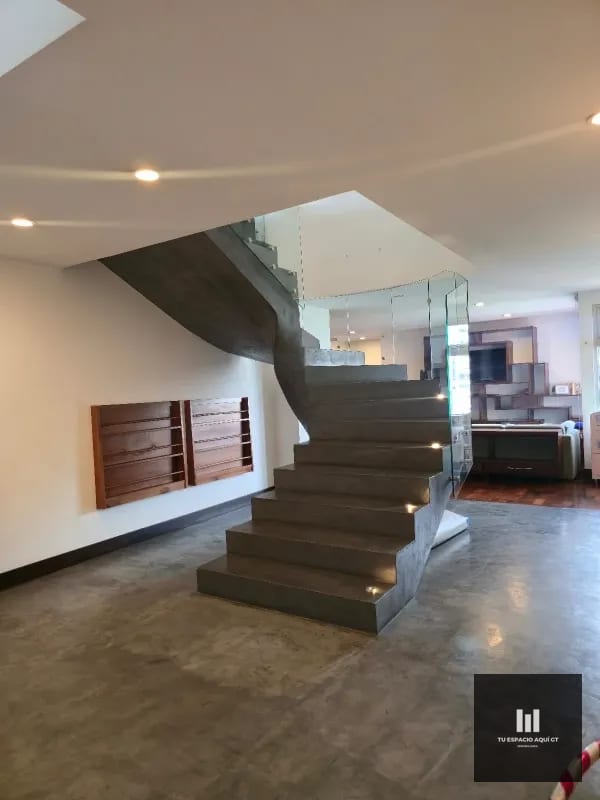 Hermoso Penthouse en Venta en Zona 10 — Apartamento en Venta en Santa Sofía, Zona 10, Guatemala, Ciudad — foto 8 de 16