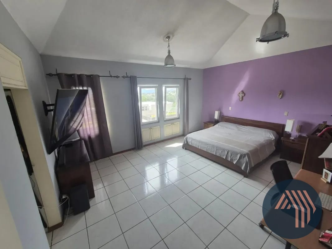ALQUILER DE CÉNTRICO TOWNHOUSE  - MONTE AZUL, ZONA 13 — Casa en Alquiler en Monte Azul, Zona 13, Guatemala, Ciudad — foto 3 de 16
