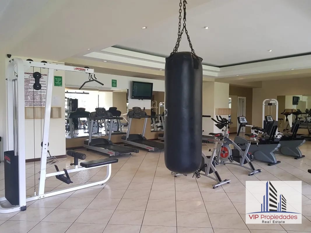 Milenia zona 10, Apartamento en venta — Apartamento en Venta en Milenia, Zona 10, Guatemala, Ciudad — foto 2 de 12