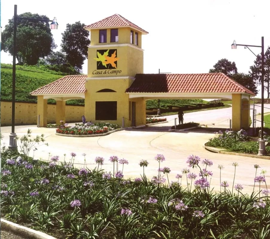 Terreno en venta en Casa y Campo km 23.5 — Terreno en Venta en Carretera a El Salvador, Guatemala, Ciudad — foto 1 de 5