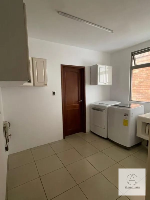 Apartamento en renta en Oakland, zona 10 — Apartamento en Alquiler en Zona 10, Guatemala, Ciudad — foto 12 de 16
