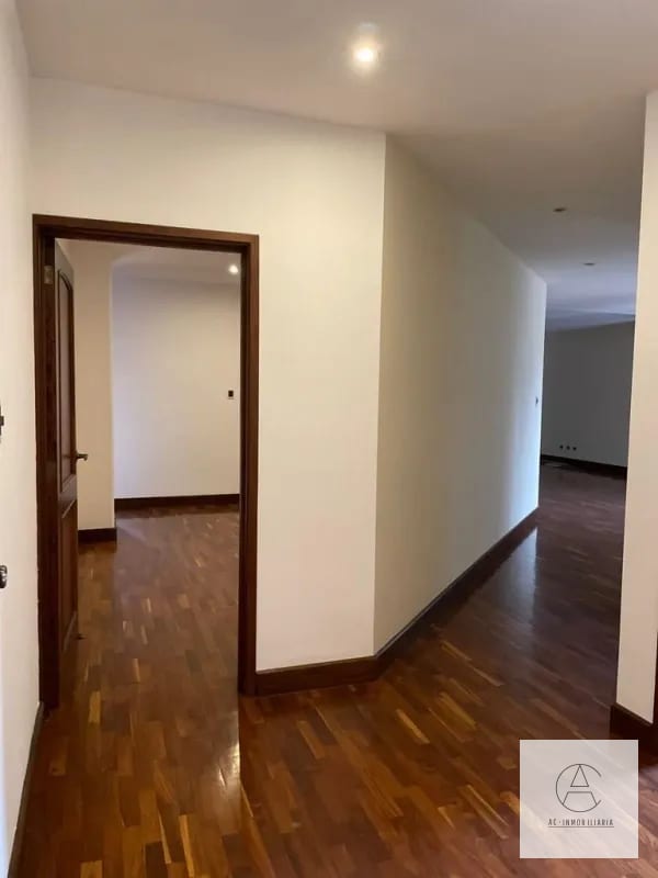 Apartamento en renta en Oakland, zona 10 — Apartamento en Alquiler en Zona 10, Guatemala, Ciudad — foto 10 de 16