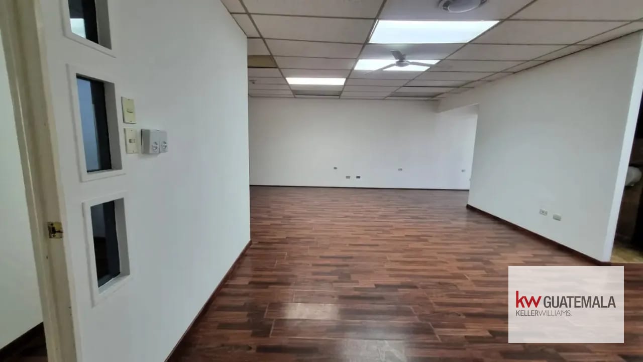 Renta de Oficina en Zona 10 Of 502 — Oficina en Alquiler en Guatemala, Ciudad — foto 1 de 5