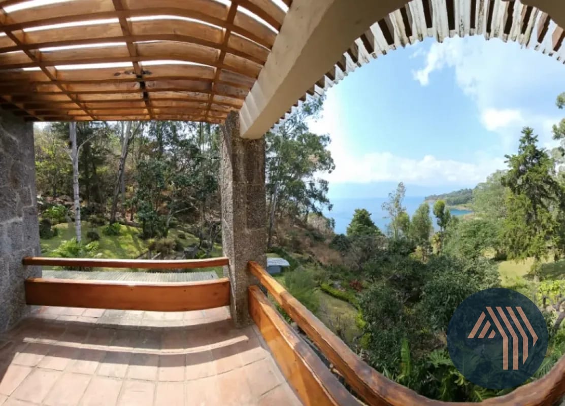 ALQUILER DE HERMOSA CASA FRENTE A LAGO ATITLÁN - CERRO DE ORO — Casa vacacional en Alquiler en Cerro de Oro, Sololá — foto 10 de 11