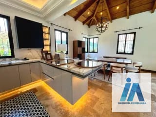 CASA EN VENTA – Club Residencial Los Franciscanos, Antigua Guatemala — Casa en Venta en Antigua, Sacatepéquez — miniatura 8 de 11