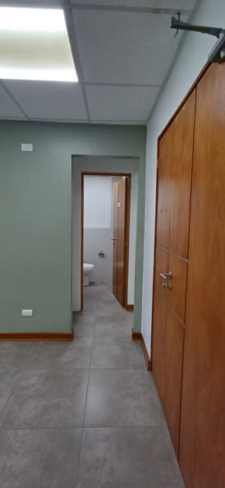 Se renta oficina en zona 10 de 96.45 metros — Oficina en Alquiler en Zona 10, Guatemala, Ciudad — miniatura 11 de 12