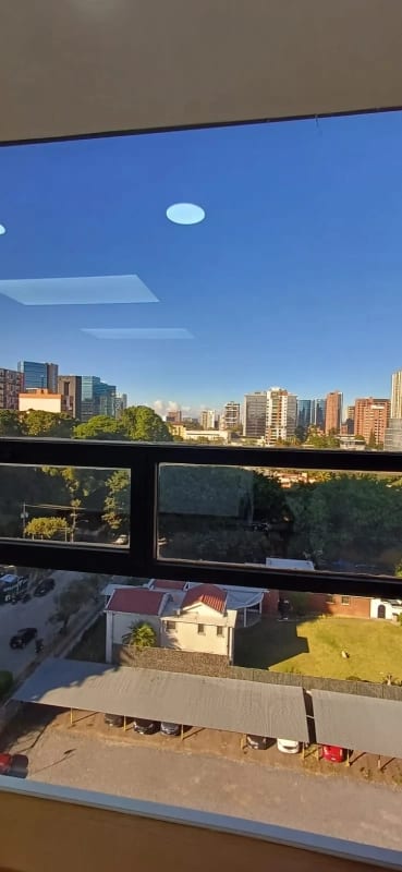 Se renta oficina en zona 10 de 96.45 metros — Oficina en Alquiler en Zona 10, Guatemala, Ciudad — foto 7 de 12