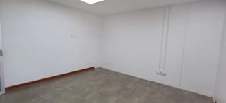 Se renta oficina en zona 10 de 96.45 metros — Oficina en Alquiler en Zona 10, Guatemala, Ciudad — miniatura 6 de 12