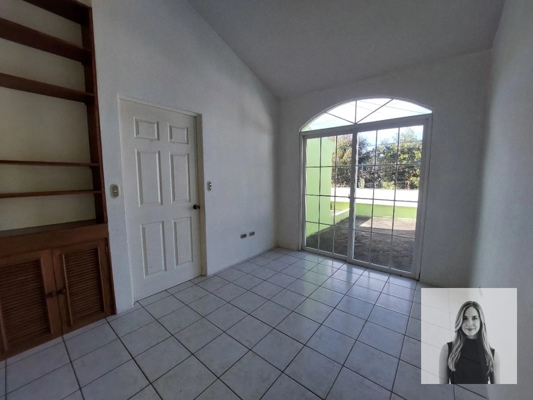 RENTA Y VENTA CASA/ KM.16.5 CAES ENTRADA A OLMECA — Casa en Alquiler en Carretera a El Salvador, Guatemala, Ciudad — foto 7 de 17